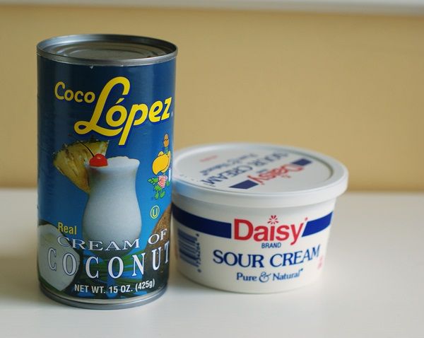 What are the ingredients of cream of coconut?